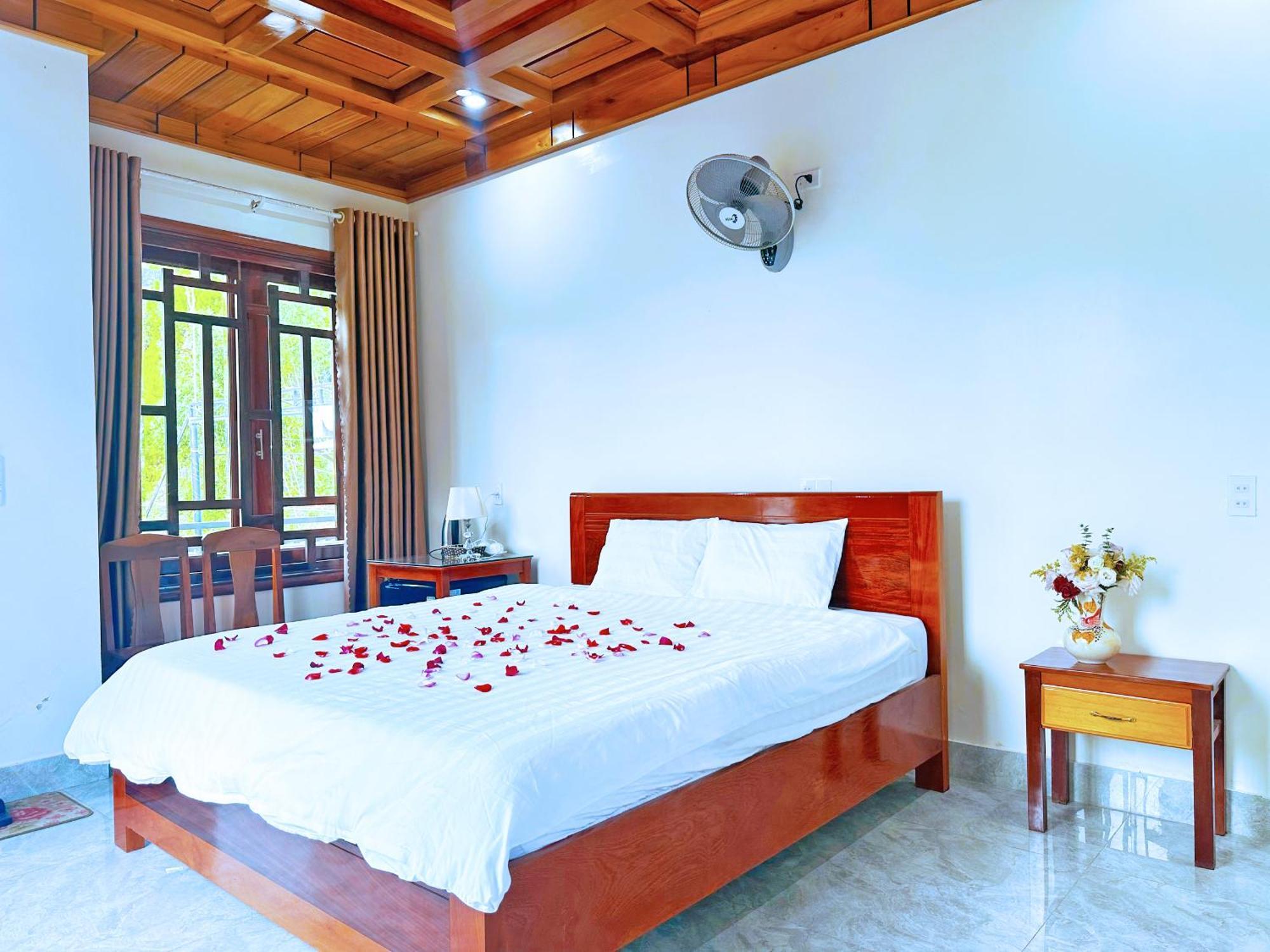 The Hill Villas Phong Nha Buitenkant foto