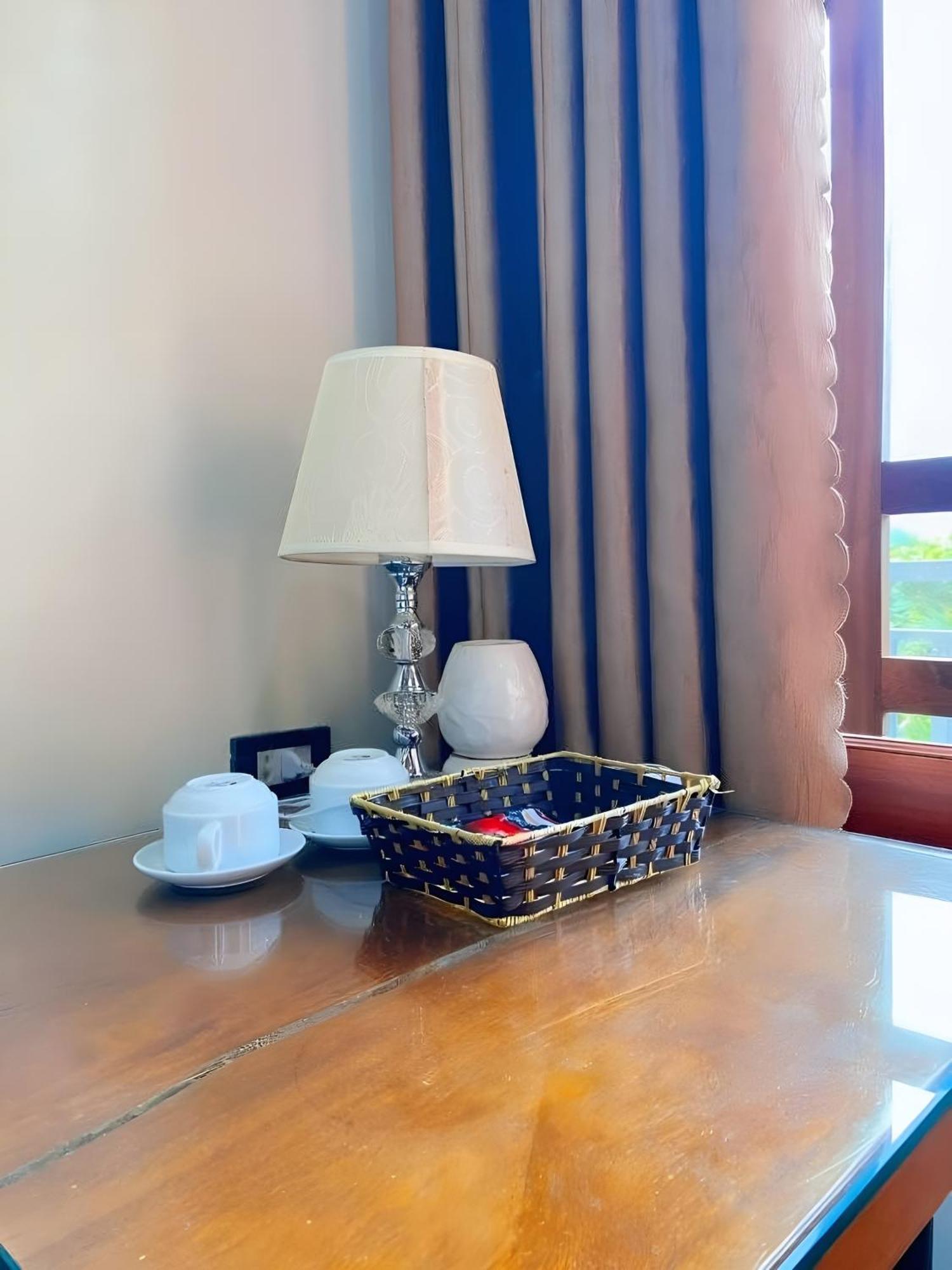 The Hill Villas Phong Nha Buitenkant foto